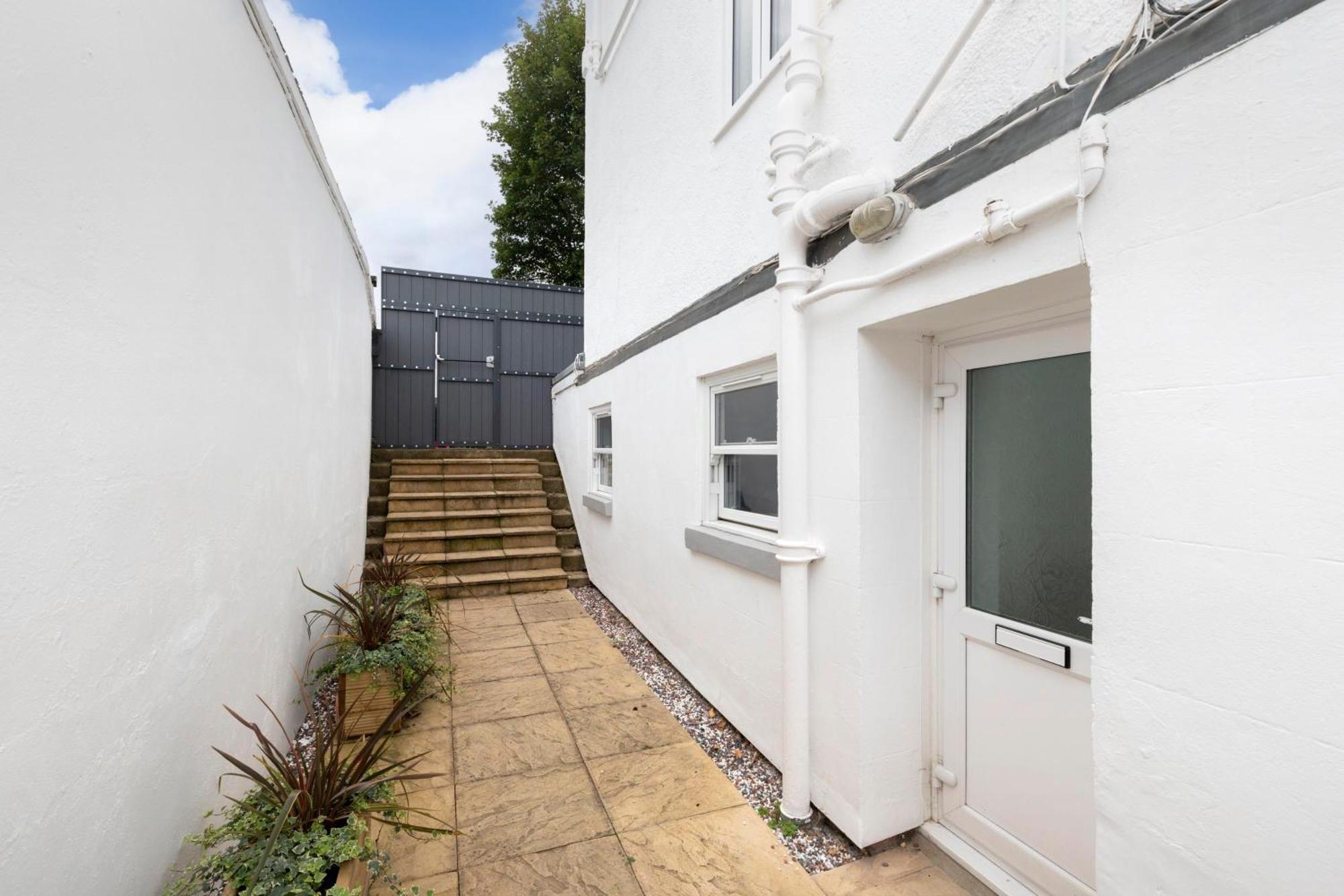 Prestbury Road Apartamento Cheltenham Exterior foto